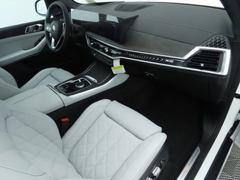 Used 2026 BMW X5 sDrive40i RWD image 19