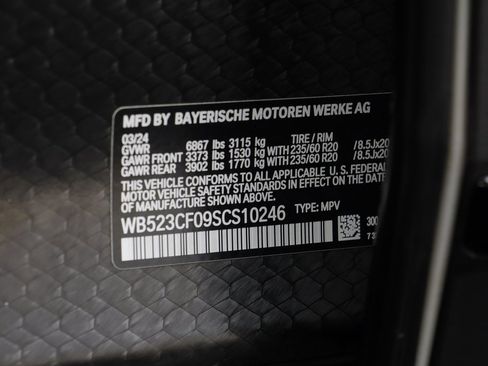 Used 2025 BMW iX xDrive50 image 25