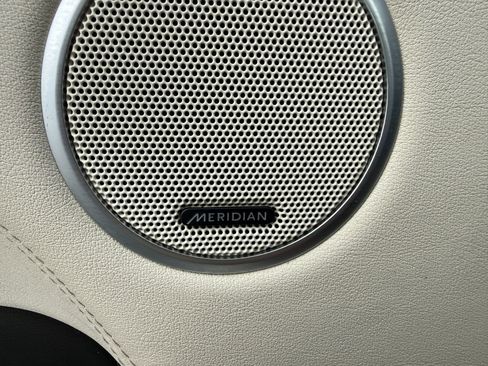 Used 2016 Land Rover Range Rover HSE image 46