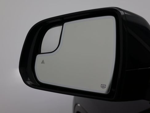 Used 2024 Jeep Wagoneer Series II w/ Flexible Seating Group RWD image 15