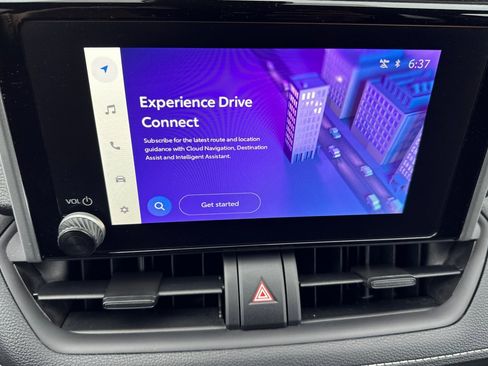 Used 2025 Toyota RAV4 LE image 21