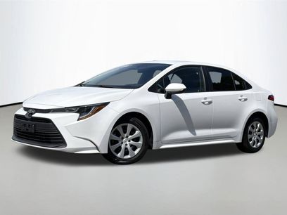 Used 2023 Toyota Corolla LE w/ Carpet Mat Package (TMS)