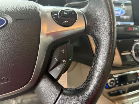 Used 2012 Ford Focus SEL image 17
