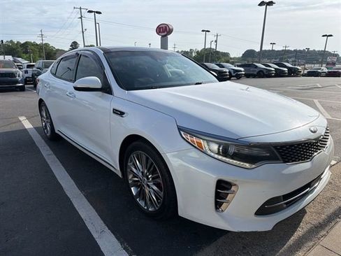 Used 2016 Kia Optima SX w/ Chrome Wheel Package FWD image 4