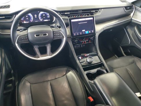 Used 2022 Jeep Grand Cherokee L Limited AWD/4WD image 11