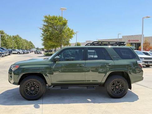 Used 2020 Toyota 4Runner TRD Pro AWD/4WD image 8