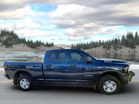 Used 2019 RAM 3500 Big Horn AWD/4WD image 2