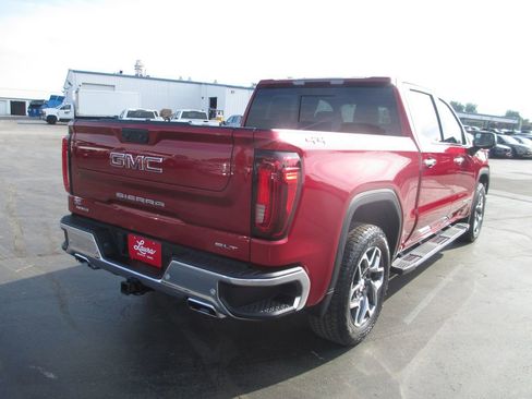 Used 2024 GMC Sierra 1500 SLT w/ SLT Premium Plus Package AWD/4WD image 6
