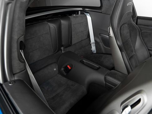 Used 2018 Porsche 911 Targa 4 GTS image 35