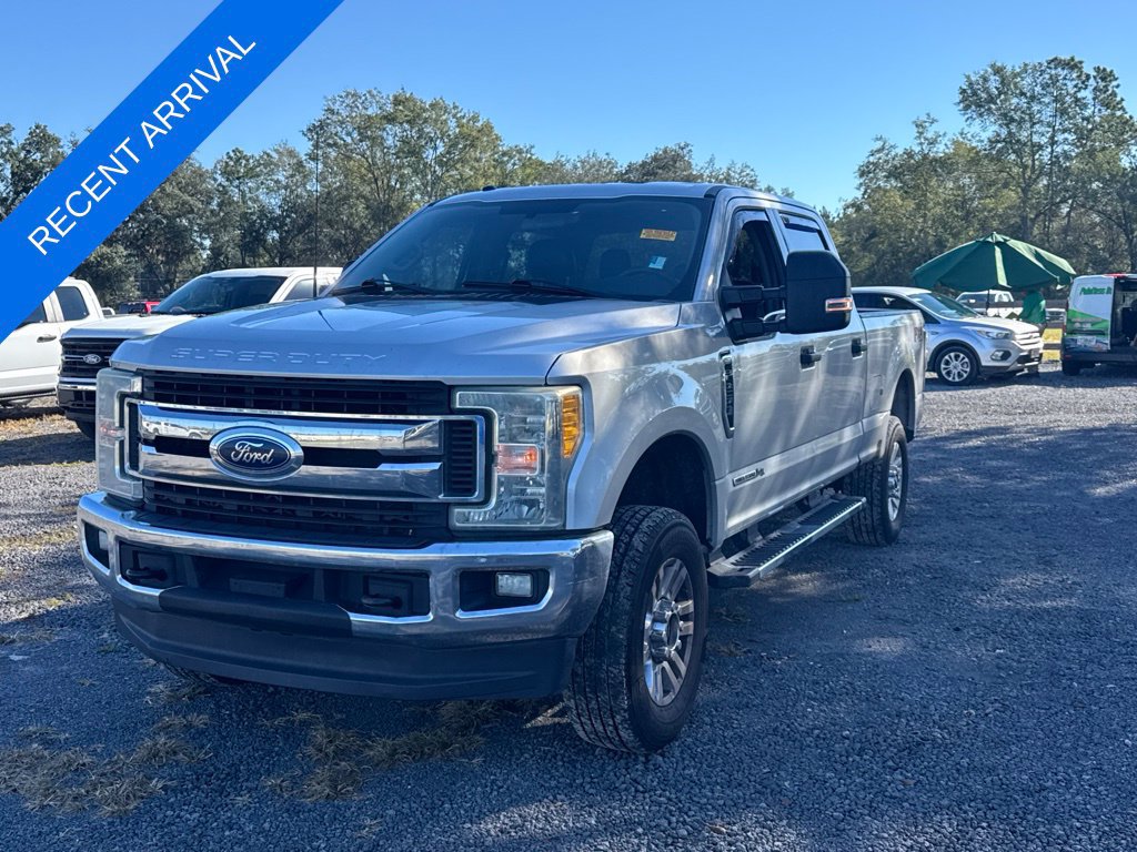Used 2017 Ford F250 XLT w/ XLT Value Package AWD/4WD image 1