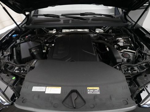 Certified 2025 Audi Q5 Premium Plus w/ Premium Plus AWD/4WD image 3