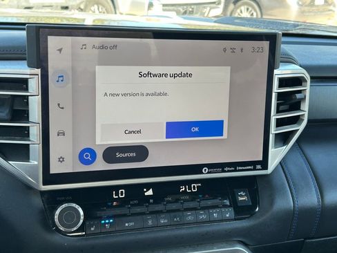 Used 2022 Toyota Tundra Platinum image 21