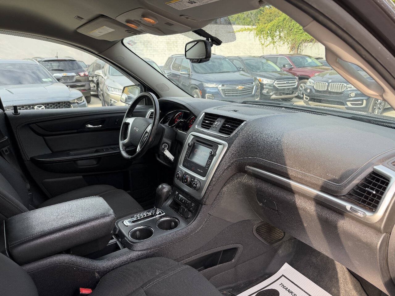 Used 2016 GMC Acadia SLE FWD image 22