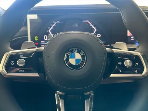 New 2026 BMW 740i xDrive T w/ Premium Package image 22