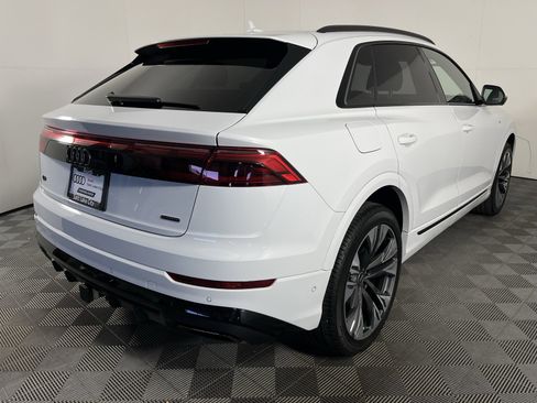 Used 2025 Audi Q8 Premium Plus w/ Premium Plus Package image 10