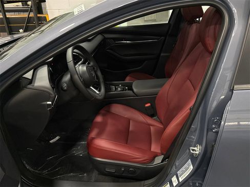 New 2026 MAZDA MAZDA3 Carbon image 6