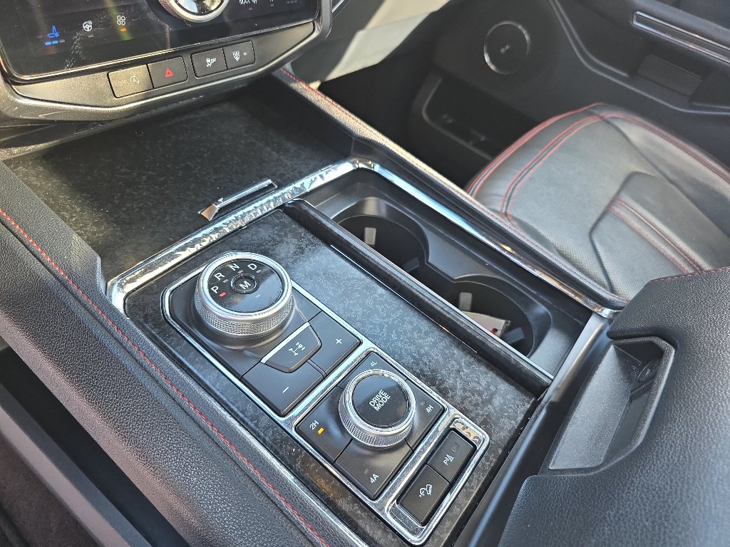 Used 2023 Ford Expedition Limited AWD/4WD image 10