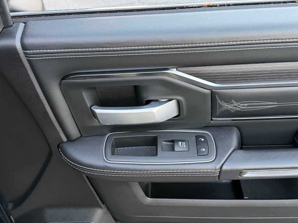 Used 2022 RAM 2500 Limited AWD/4WD image 33