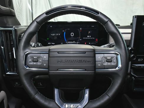 Used 2026 GMC Hummer EV SUV AWD/4WD image 33