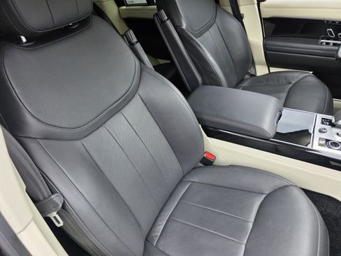 Used 2023 Land Rover Range Rover SE AWD/4WD image 25