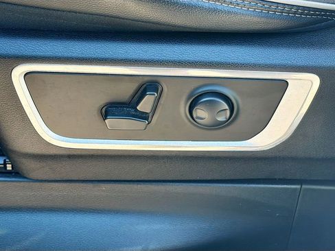 Used 2023 RAM 1500 Laramie image 26