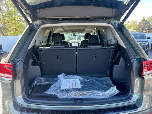 New 2026 Volkswagen Atlas SE image 52
