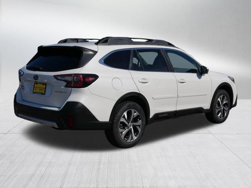 Used 2021 Subaru Outback Limited AWD/4WD image 7