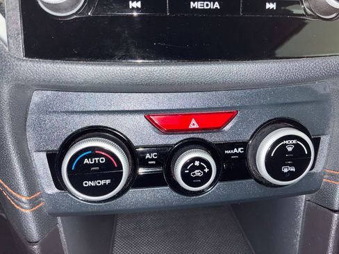 Used 2023 Subaru Crosstrek 2.0i Premium image 31