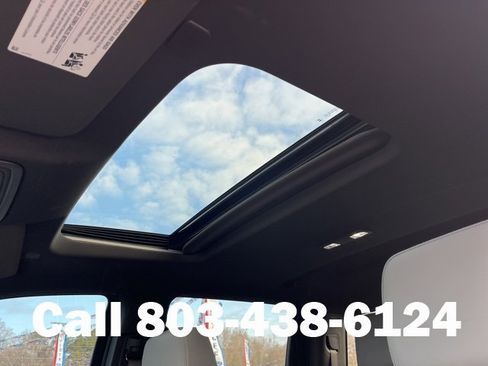 Used 2024 GMC Sierra 1500 SLT w/ SLT Premium Plus Package image 18