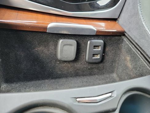 Used 2019 Cadillac Escalade Luxury RWD image 42