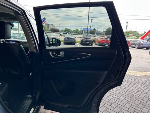 Used 2013 INFINITI JX35 AWD w/ Premium Pkg image 52
