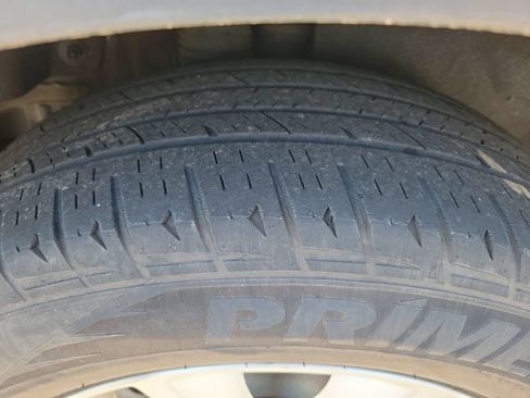 Used 2018 Kia Sorento L FWD image 11