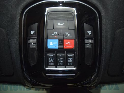Used 2024 Jeep Grand Cherokee L Overland w/ Trailer Tow Package AWD/4WD image 49