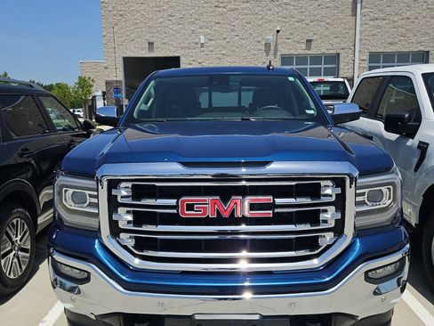 Used 2018 GMC Sierra 1500 SLT AWD/4WD image 1