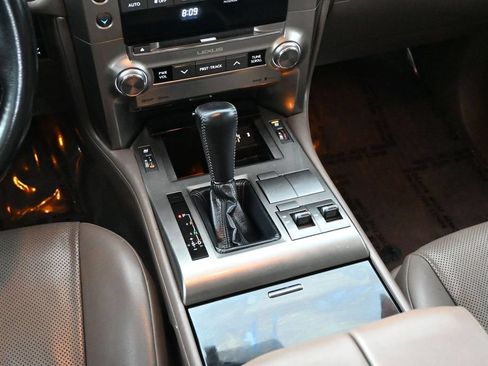 Used 2018 Lexus GX 460 w/ Navigation Package AWD/4WD image 16