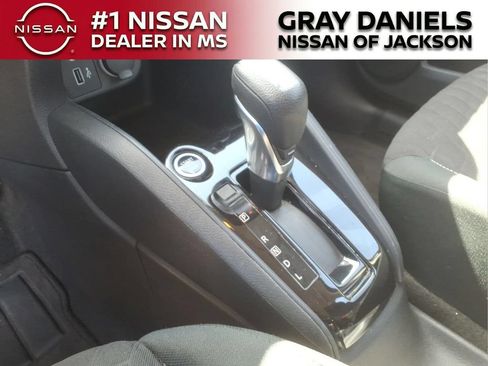Used 2022 Nissan Kicks S FWD image 19
