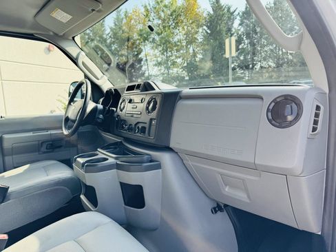 Used 2012 Ford E-250 and Econoline 250 w/ Commercial Cargo Van Pkg RWD image 16