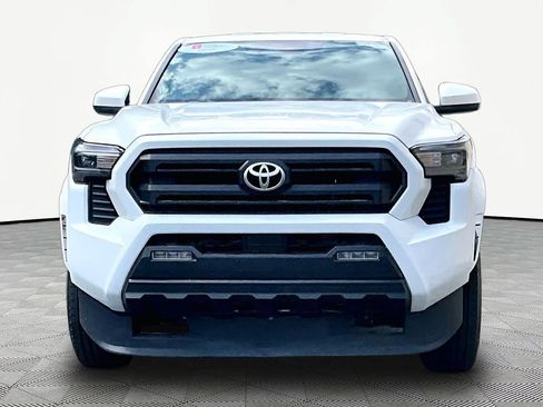 Certified 2024 Toyota Tacoma SR5 RWD image 4