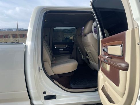 Used 2017 RAM 2500 Laramie AWD/4WD image 21