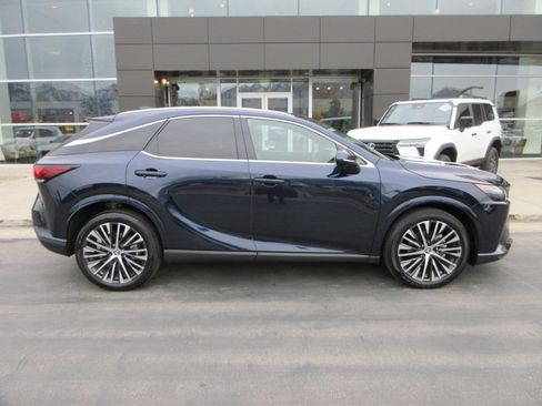 Used 2024 Lexus RX 350 Premium Plus image 11