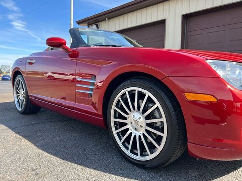 Used 2007 Chrysler Crossfire Convertible w/ Special Edition Group RWD image 71