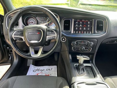 Used 2017 Dodge Charger R/T RWD image 18