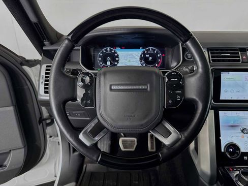 Used 2022 Land Rover Range Rover P525 Westminster Edition image 11