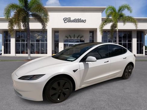 Used 2025 Tesla Model 3 Long Range RWD image 6