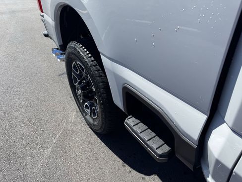 New 2026 Ford F350 Platinum image 18