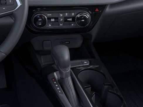 New 2026 Chevrolet Trax LT w/ Driver Confidence Package FWD image 23
