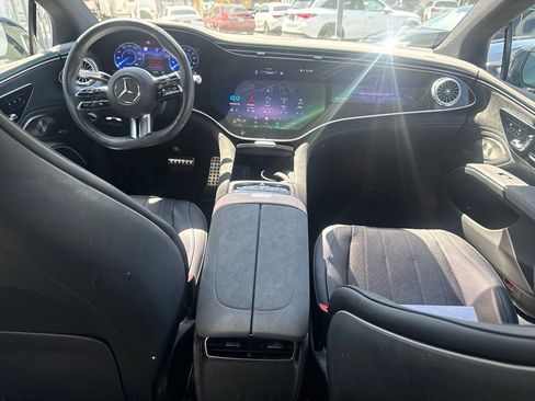 Used 2024 Mercedes-Benz EQS 580 4MATIC Sedan image 7