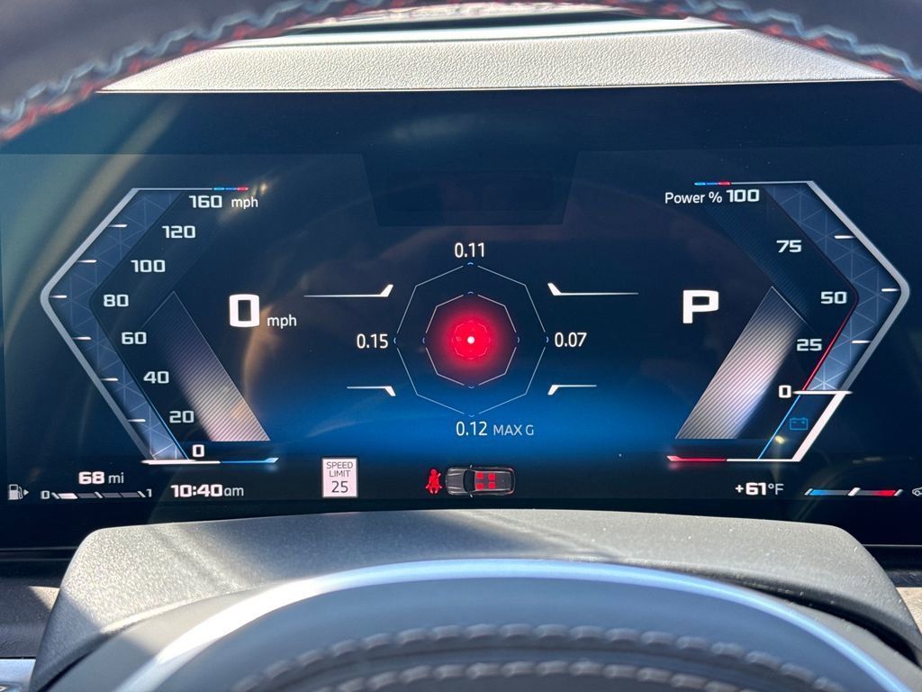 Used 2025 BMW X7 M60i AWD/4WD image 26