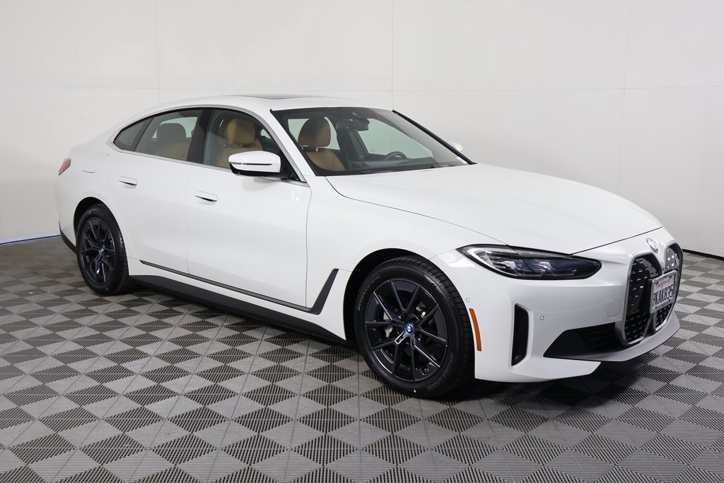 Certified 2024 BMW i4 eDrive40 w/ Premium Package RWD image 3