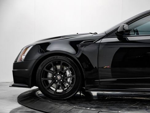 Used 2013 Cadillac CTS V image 6